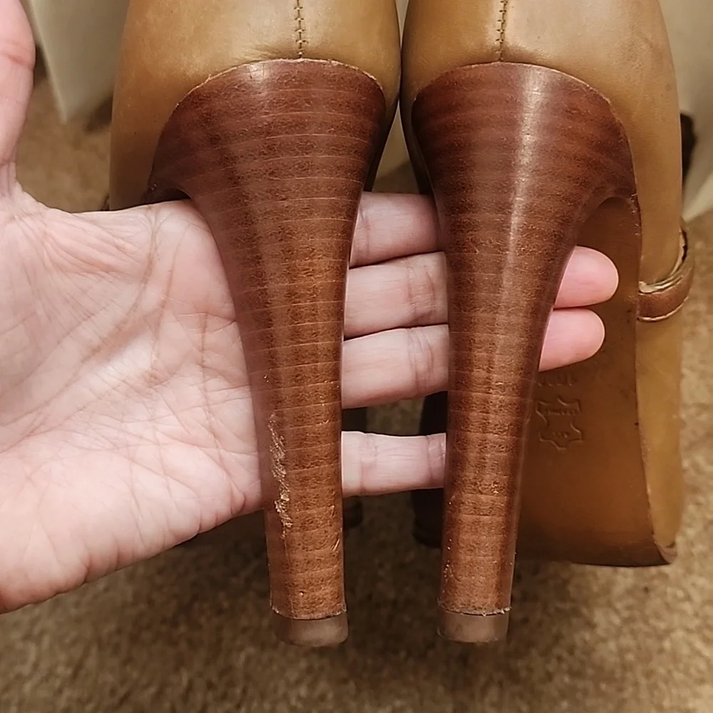 Tory Burch Vicuña Dorese High Heel Booties